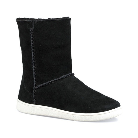 Ugg “Mika” suede sheepskin boots - size 9 - Picture 1 of 6